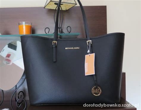 michael kors torebki gwiazd|michael kors jet set.